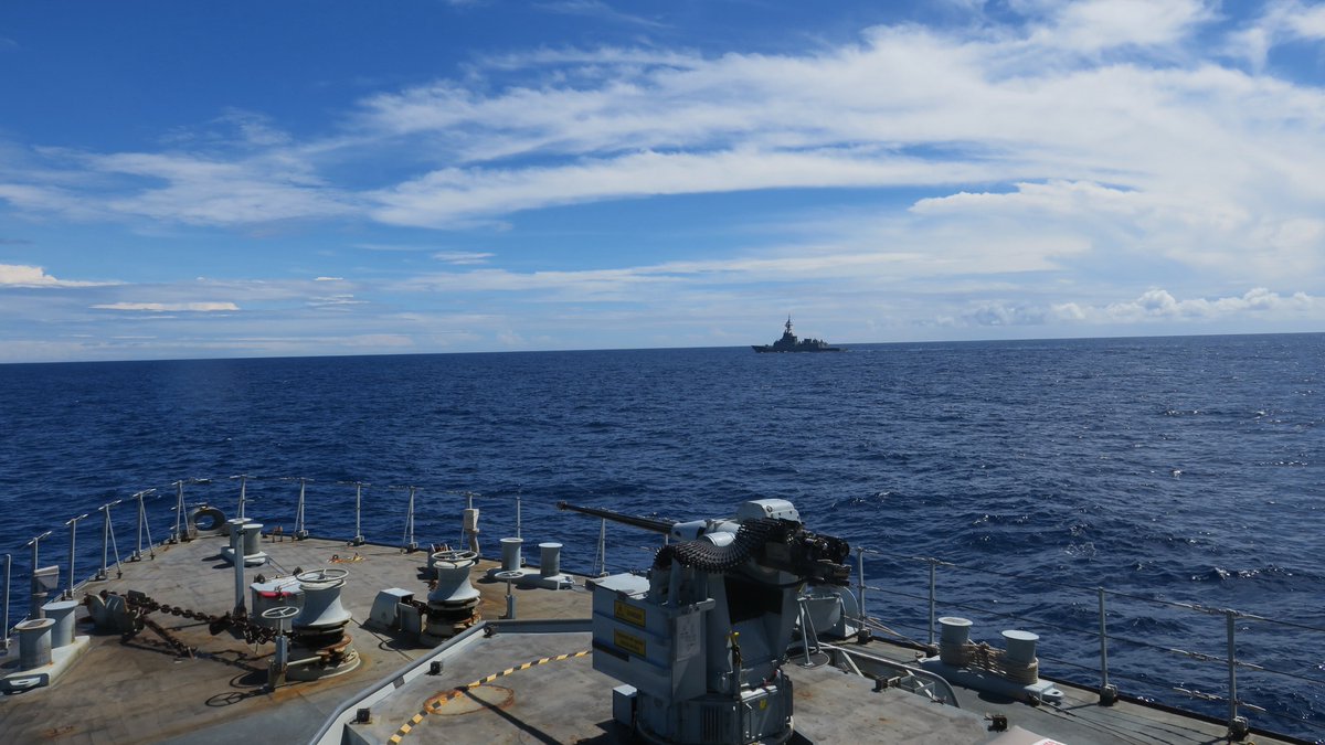 DefenceOps's tweet image. HMS SPEY and HMAS SYDNEY have just conducted Freedom of Navigation Activity around the Spratly Islands in the South China Sea, in accordance with UNCLOS.

@RoyalNavy @Australian_Navy