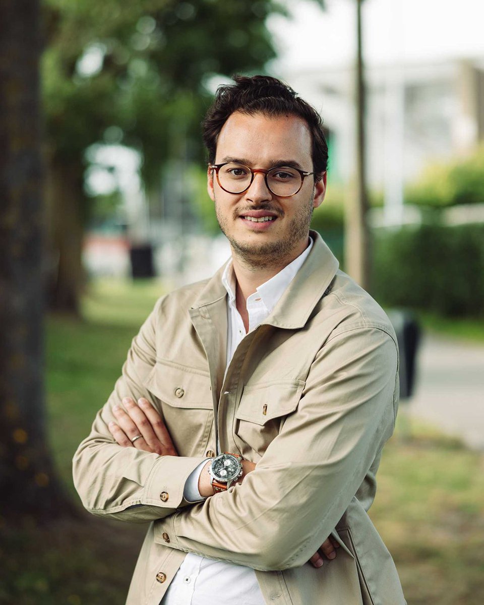 Cercle heeft Luciano Murchio aangesteld als Technisch Directeur.

De 28-jarige Mexicaan maakt al sinds januari 2021 deel uit van de Vereniging, eerst als Head of Scouting en sinds vorig seizoen als Assistant Technical Director.

Lees meer via link.cerclebrugge.be/murchio