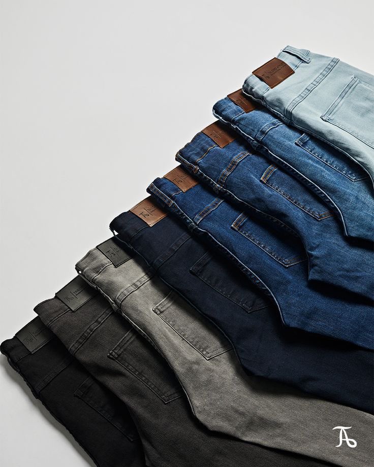 r0timi_jnr's tweet photo. Every guy must have this set of jeans! https://t.co/im7vKlfJJT