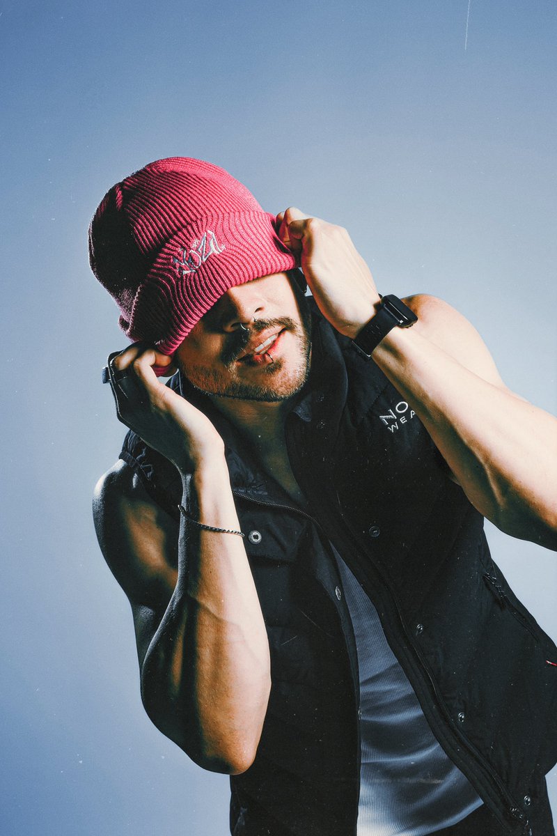 • ISTHEREALDEB x YUZI •