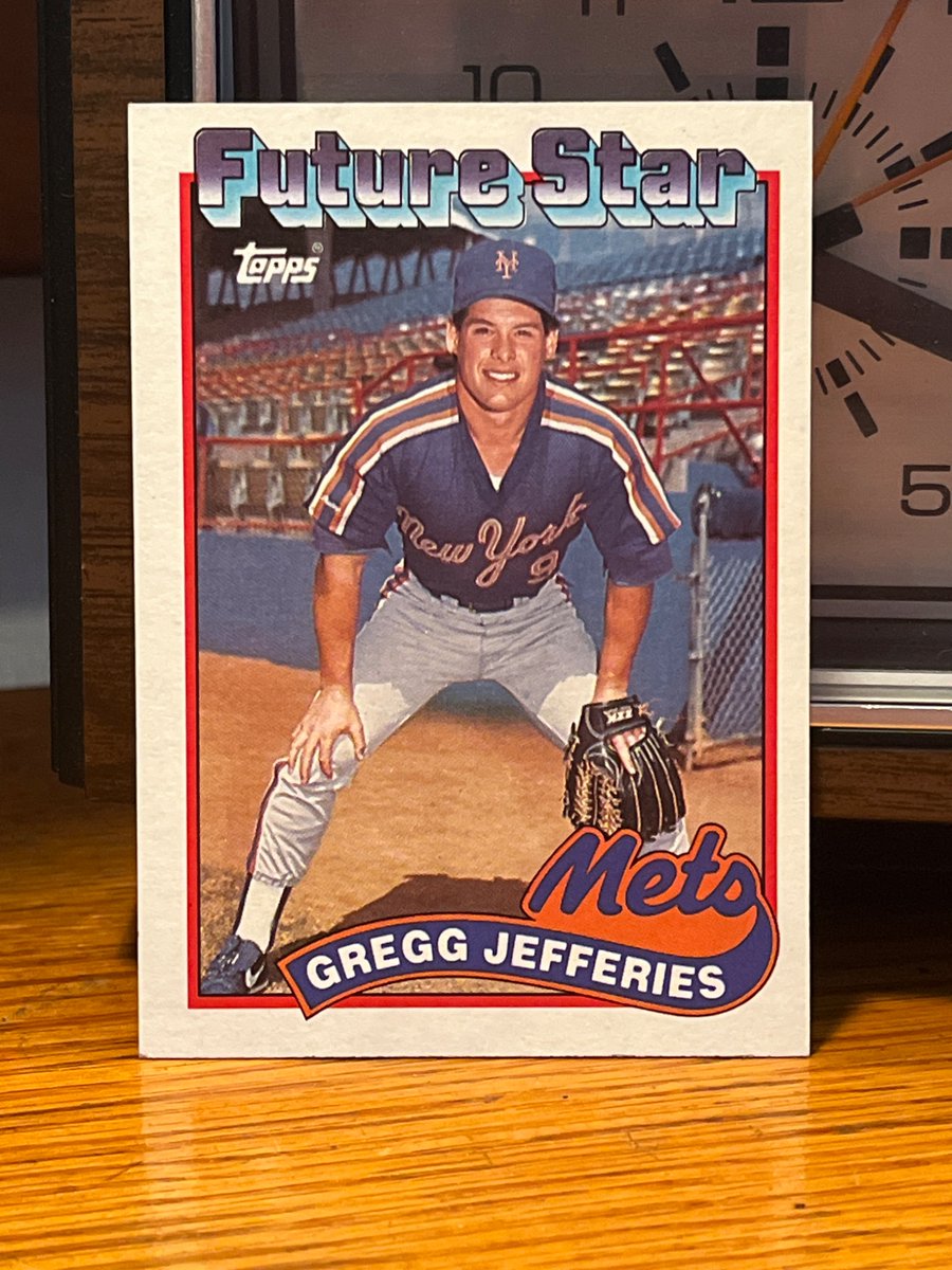 RetroCardSnaps's tweet image. Scale of 1-10, how excited would you be to pull this from a pack in 1989?