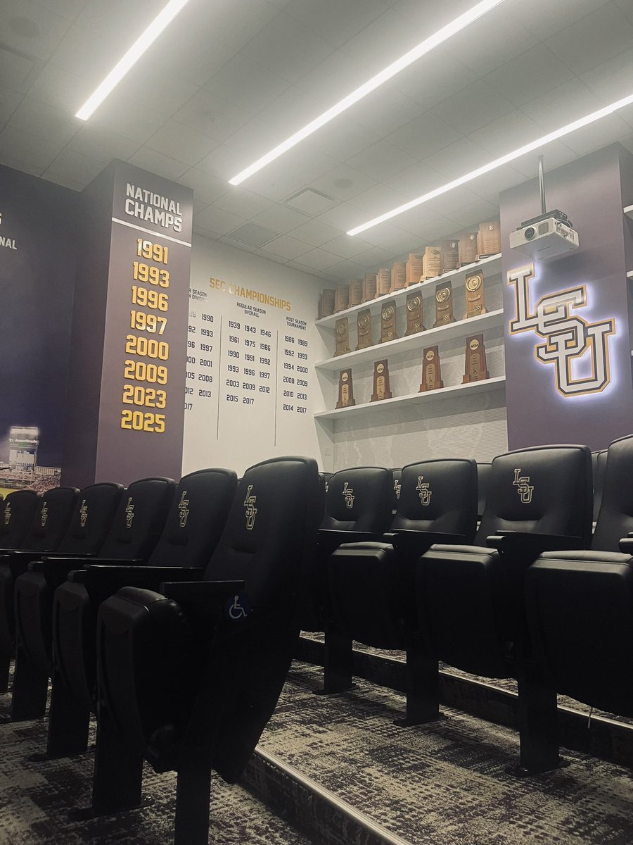 LSU Baseball Recruiting (@lsubsbrecruit) on Twitter photo We decorate fast <a href="/LSUbaseball/">LSU Baseball</a>
Since 1990 here is the list of D1 schools, or professional franchises in the big 4 sports with 8 championships:
LSU Baseball
Alex Box is home to the literal #1 most successful sports team in last 35 years. We decorate fast <a href="/LSUbaseball/">LSU Baseball</a>
Since 1990 here is the list of D1 schools, or professional franchises in the big 4 sports with 8 championships:
LSU Baseball
Alex Box is home to the literal #1 most successful sports team in last 35 years.