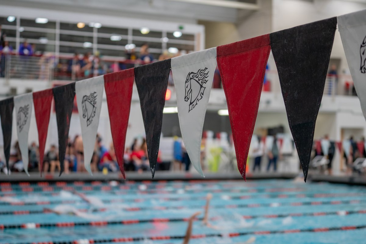 Albuquerque Academy (@albacademy) on Twitter photo Congratulations to Grace ’27 👟, Shepard ’26 🏊, and Austin ’25 🎾 – <a href="/ABQJournal/">Albuquerque Journal</a> Athletes of the Year!
#AlbuquerqueAcademy #AcademyChargers #ChargersTrackAndField #ChargersSwimmingAndDiving #ChargersTennis
abqjournal.com/sports/article… Congratulations to Grace ’27 👟, Shepard ’26 🏊, and Austin ’25 🎾 – <a href="/ABQJournal/">Albuquerque Journal</a> Athletes of the Year!
#AlbuquerqueAcademy #AcademyChargers #ChargersTrackAndField #ChargersSwimmingAndDiving #ChargersTennis
abqjournal.com/sports/article…