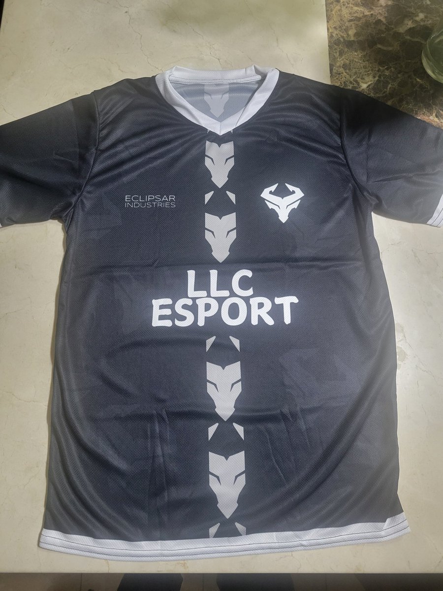 Kirito3ds 💜 tweet media