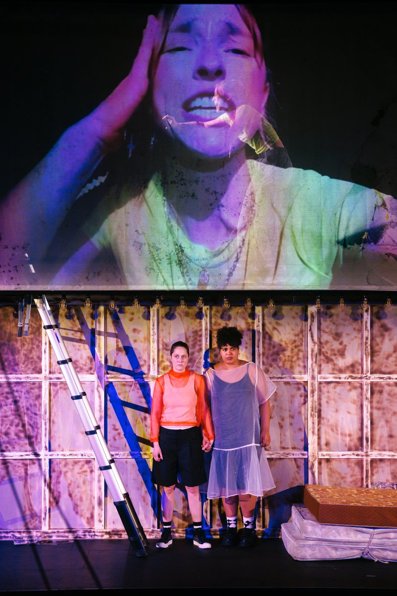 PatBateira's tweet photo. BASH THE FASH" Words do matter but without actions they simply become irrelevant. An example of how to perform solidarity is on stage, 24, 25 and 26.06 at Schauspielhaus Vienna. (Text EVE LEIGH, Director TOBIAS HERZBERG, Video Design BATEIRA). Trailer: https://t.co/JOXCqBTcSW https://t.co/BSiPptqEXW