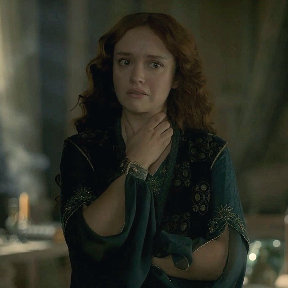 alicenthoetower's tweet image. Queen Alicent Hightower
- #thegreenqueen
- #alicenthightower
- #asoiafroleplay
Satire parody account/rp account
Hottest Queen Westeros has ever seen
I did NOT kill my husband
Probably somewhere looking like a doe
Forever on Lexapro