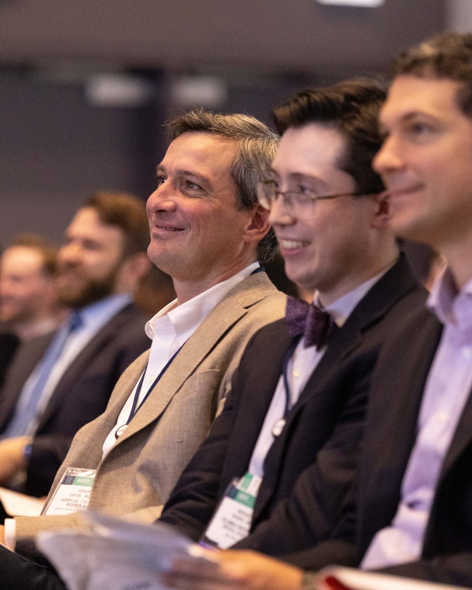 ConquerCancerFd's tweet image. Celebrating our brilliant grant & award recipients at #ASCO25! 🤝 It was inspiring to see them network & connect. View & download photos from the full gallery: brnw.ch/21wTCQc #ConquerCancer #CancerResearch