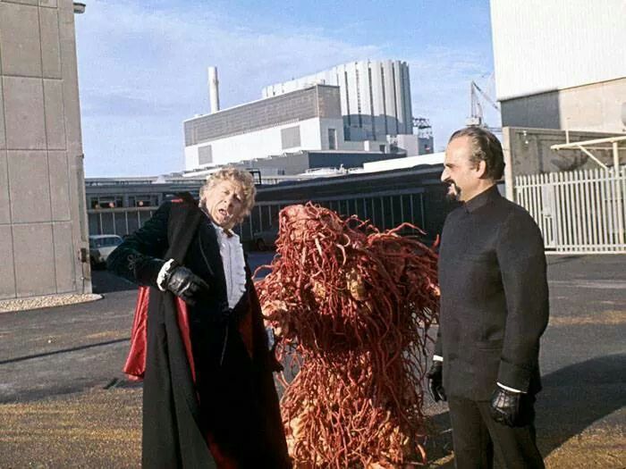 Jon Pertwee &amp; Roger Delgado on set of The Claws of Axos #DoctorWho #DrWho