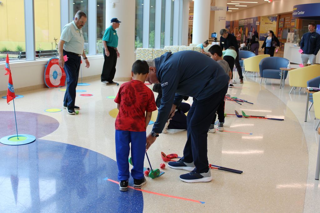 FirstTeeSEW's tweet photo. We’re grateful to be part of a community that believes every kid deserves the chance to laugh, play, and just be a kid. Our visit to Children’s Wisconsin was filled with smiles, swings, and meaningful moments.
#FirstTeeSEW | #BuildingGameChangers https://t.co/6U8qPggTv0