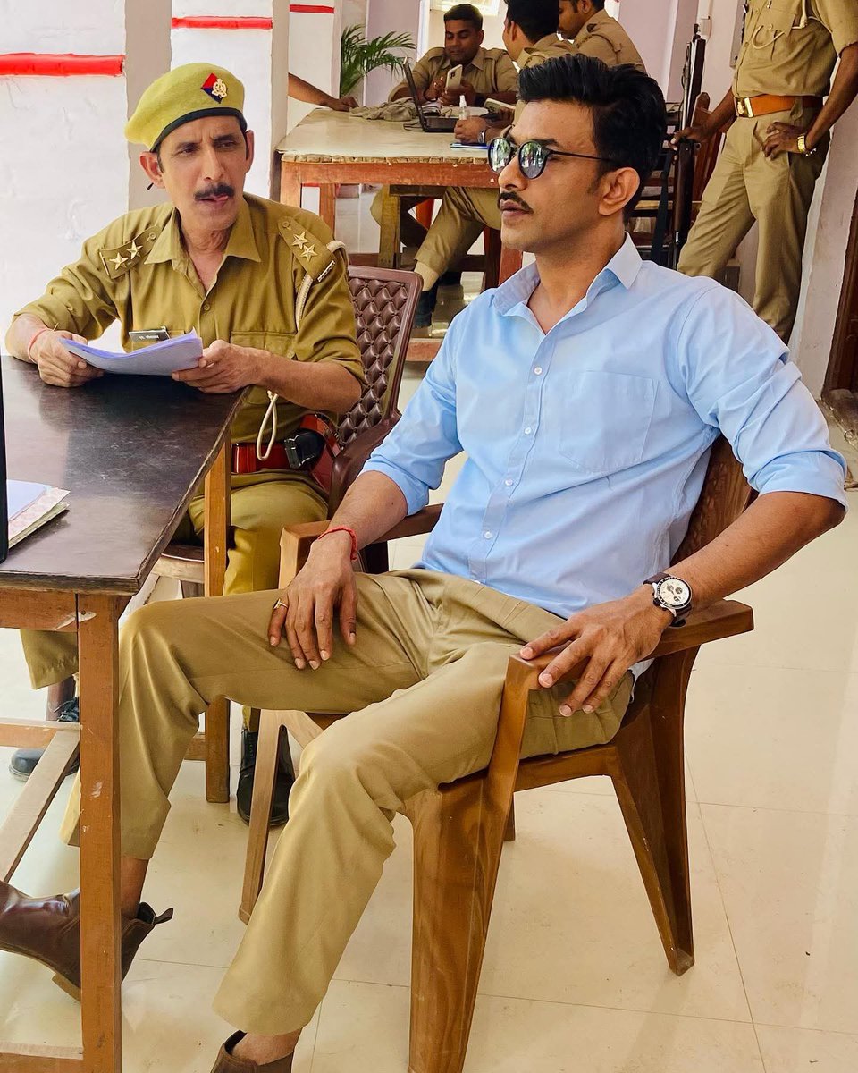 SamarKatyaan's tweet photo. Don’t Miss the Date 4th July ♥️

फर्स्ट लुक  आफ द पोस्टर 

हमार नाम बा कन्हैया 🎥 In cinemas 🙌 https://t.co/hyvVZ8L2Qo