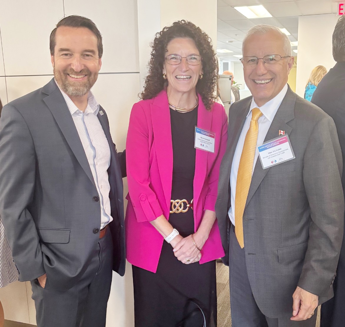 OBIOscience's tweet photo. 👏🏽Congratulations to Eisai on this momentous step forward! Dr. Maura Campbell, President and CEO of #OBIO, was delighted to join Jason Field and Minister @VictorFedeli in celebrating the launch of Eisai’s new Canadian Headquarters in Mississauga.

@Eisai_SDGs https://t.co/ipTqNcHh38