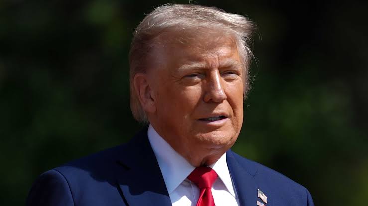 Trump: "İran'a, saldırılarından önce bizi bilgilendirdikleri için teşekkür ediyorum.

Artık barış zamanı geldi."