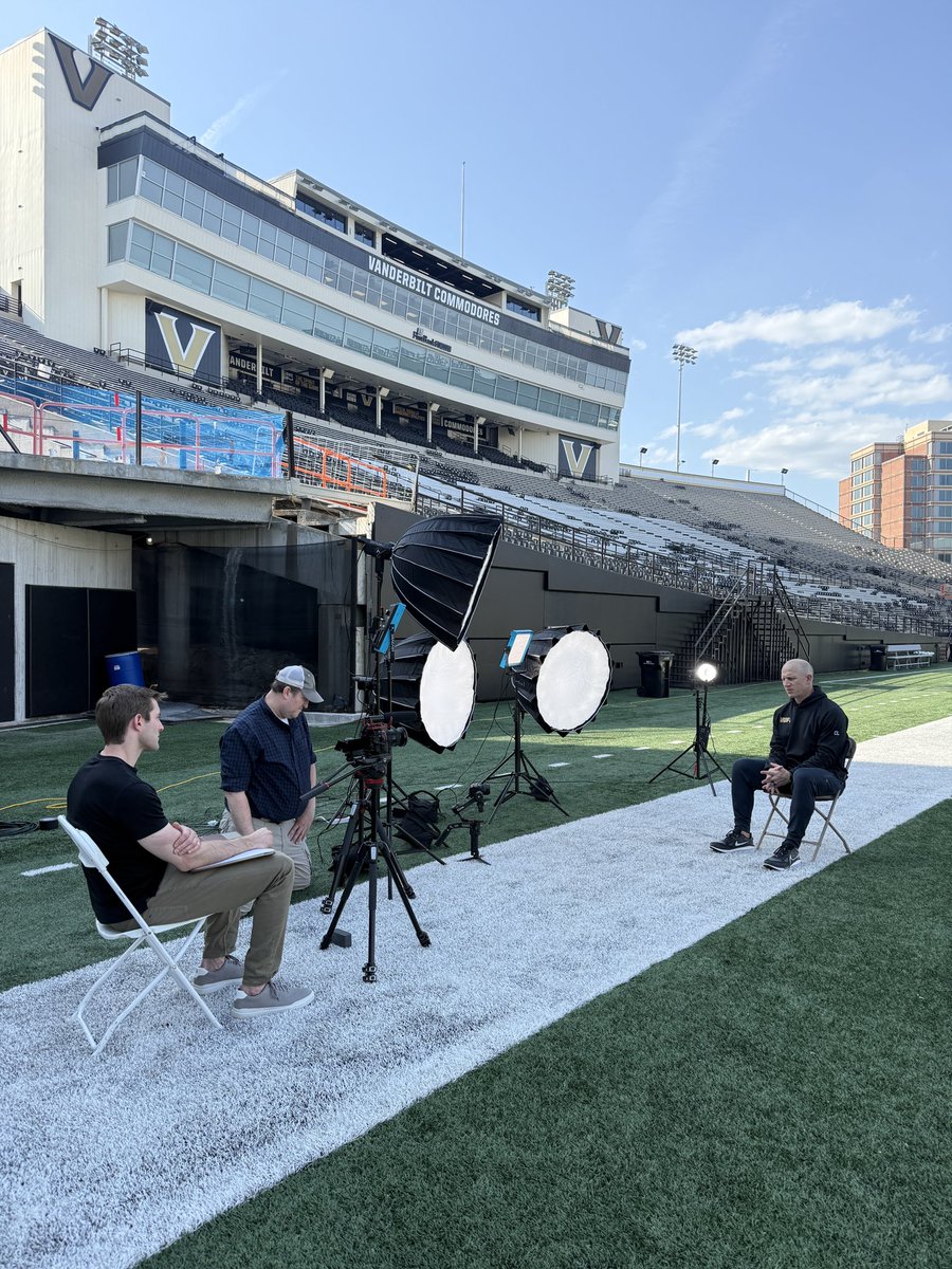 Andrew Harris tweet media