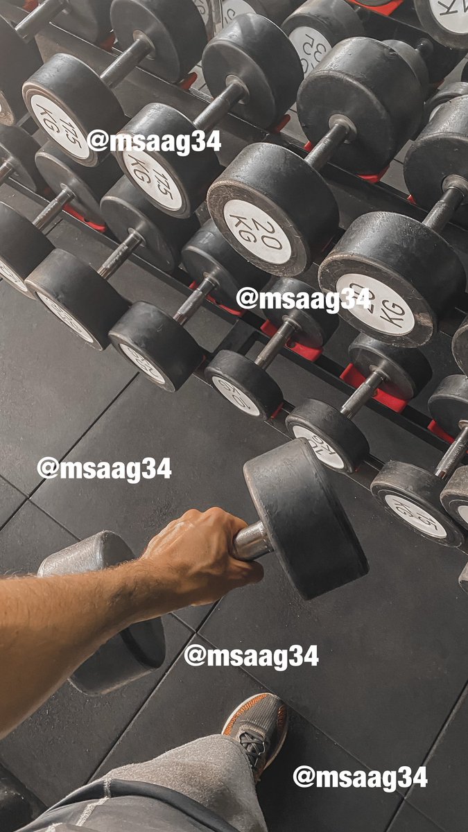 ستبقى الحياة جميلة ..
مادام هناك أشخاص قلوبهم كالورد ..
جميلون بأخلاقهم رائعون في كلماتهم .

طابت اوقاتكم ♥️
#اربعيني_جده #اربعيني #خمسيني #خمسيني_جده #كبار