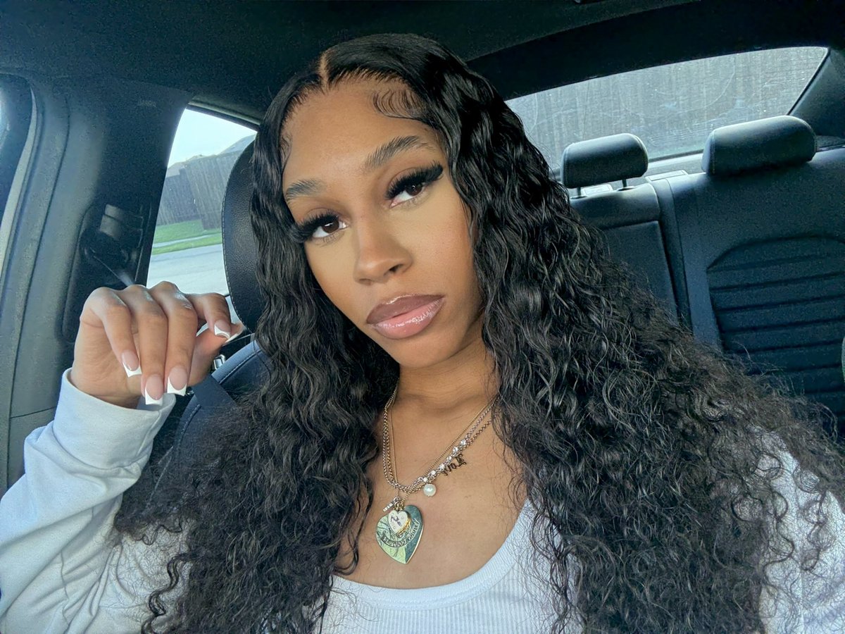 LexWithDaTea's tweet image. 🖤