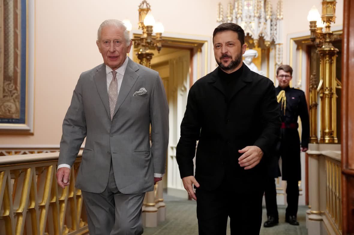 King Charles III  and UK Parlament members welcome President Zelensky on Monday after Russia's massive attack on Kyiv