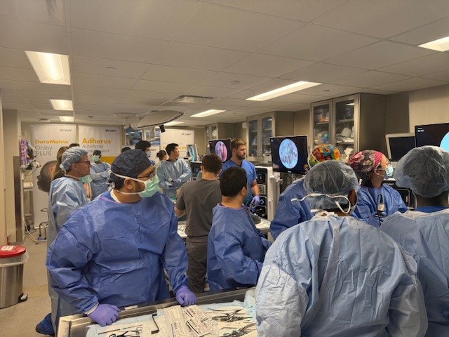 MUneurosurgery's tweet image. Endonasal Cadaver Lab was an amazing time to explore anatomy and surgical technique. Thanks to Dr. Dooley and to Stryker! #MedEd #Neurosurgery
