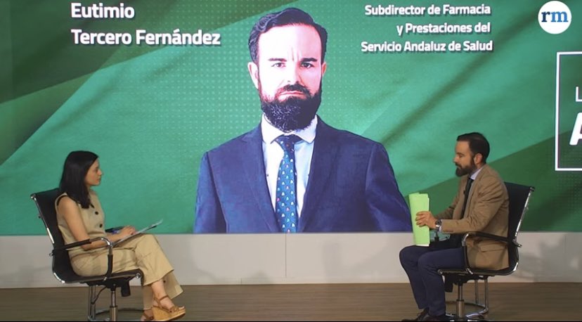 vallegarciasan1's tweet photo. Escuchar a Eutimio Tercero es aprender, emocionarse y sentirse orgulloso del nivelazo de nuestra farmacia: primaria, hospitalaria y comunitaria 💊💙
Una mirada rigurosa, humana y estratégica al servicio de la ciudadanía.
📽️ https://t.co/QQlUxygqVZ
#OrgulloSAS #Farmacia https://t.co/qz8QxlYadb