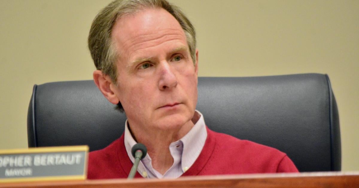 Bertaut Touts Purcellville Utility Rate Decreases in FY 2026 Budget dlvr.it/TLWYNt #loudoun