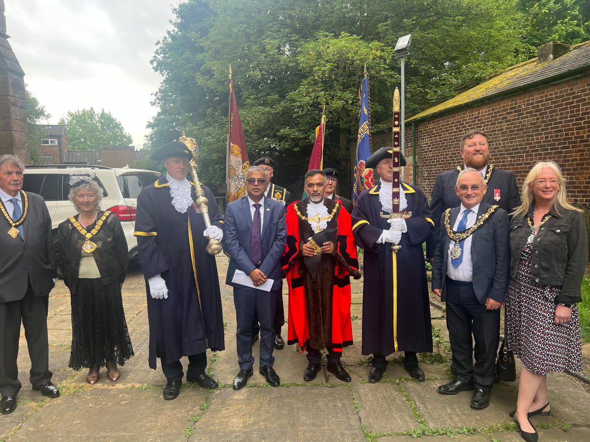 The Assistant High Commissioner attended the <a href="/WarringtonBC/">Warrington Borough Council</a> Mayor’s Civic Service 2025 at St. Elphin’s Parish Church. We extend our heartiest congratulations to the British-Bangladeshi Mayor Cllr Moazzem Hussain as the 141st Mayor of Warrington. We wish him all the success.