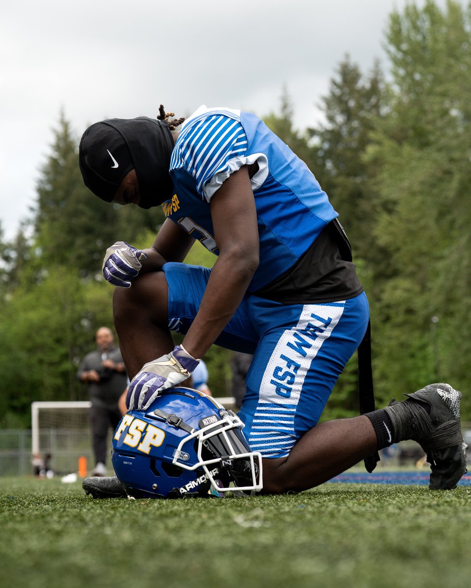 OfficialSR2_'s tweet image. 0 stars &amp;amp; 0 offers, i will get my respect soon 
#weaponX
