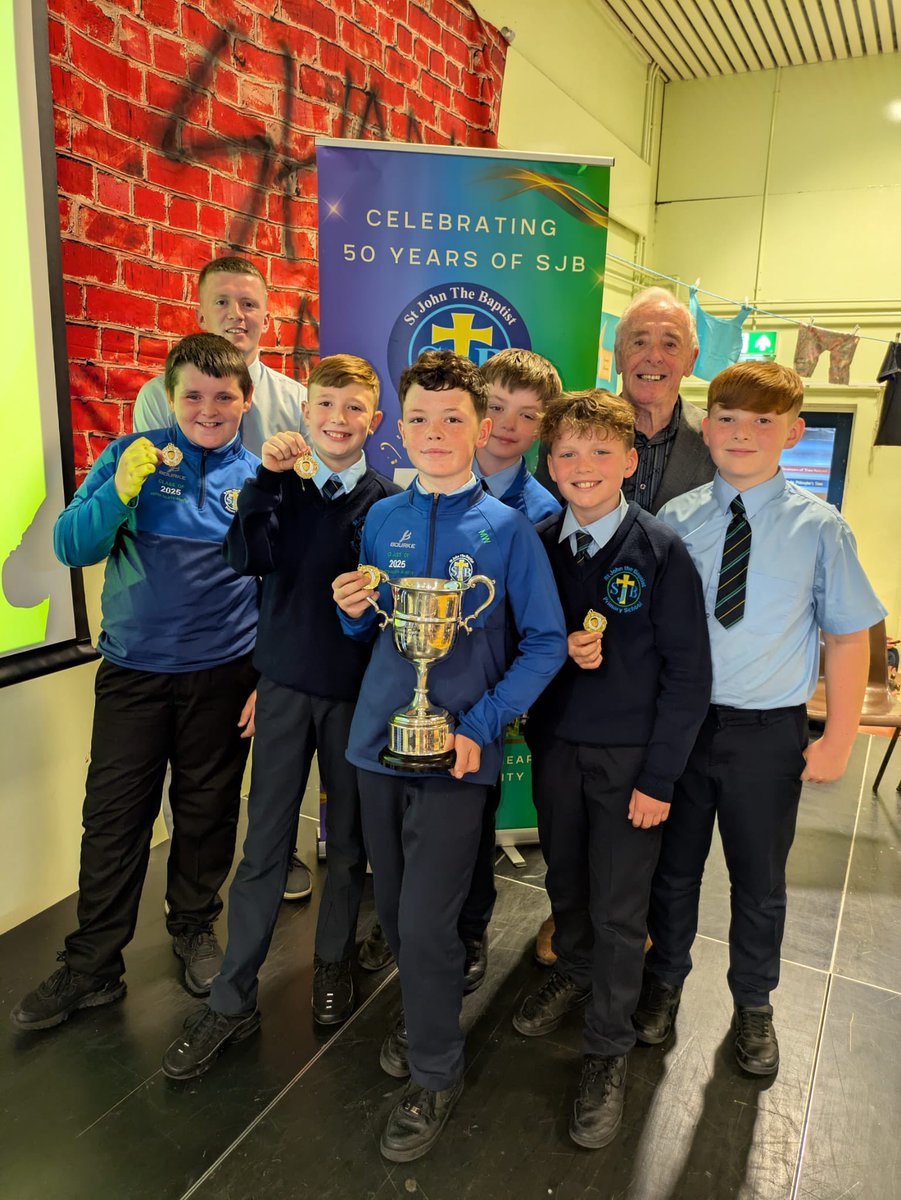 SJBPS11's tweet image. Some photos from our P7 Prizegiving & Leavers’ Ceremony - Part 4