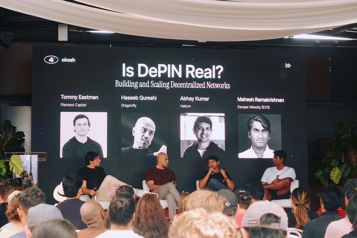 Helium🎈 (@helium) on Twitter photo packed panel on what’s working, what’s not, and what’s next for DePIN.
helium team’s in town for <a href="/Permissionless/">Permissionless</a>, <a href="/akashnet_/">Akash Network</a> Accelerate
were you there?
what was your biggest takeaway? 👇 packed panel on what’s working, what’s not, and what’s next for DePIN.
helium team’s in town for <a href="/Permissionless/">Permissionless</a>, <a href="/akashnet_/">Akash Network</a> Accelerate
were you there?
what was your biggest takeaway? 👇