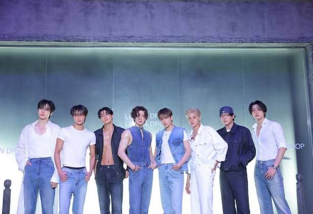 atzbase's tweet photo. Lemon Drop by ATEEZ debuts at #69 on Billboard HOT 100.

This is their first entry on the chart. https://t.co/NcF3CfQApm