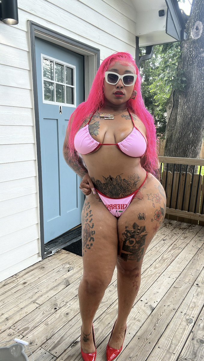 Did I miss a spot daddy? <a href="/LaylaRed1/">LaylaRedCakes</a> Justforfans.com/laylared1