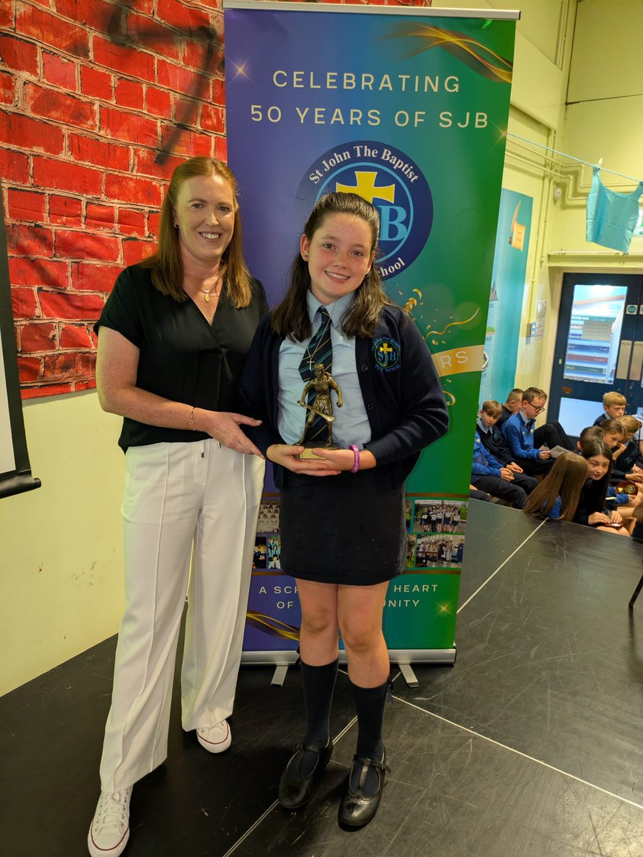 SJBPS11's tweet image. Some photos from our P7 Prizegiving & Leavers’ Ceremony - Part 3