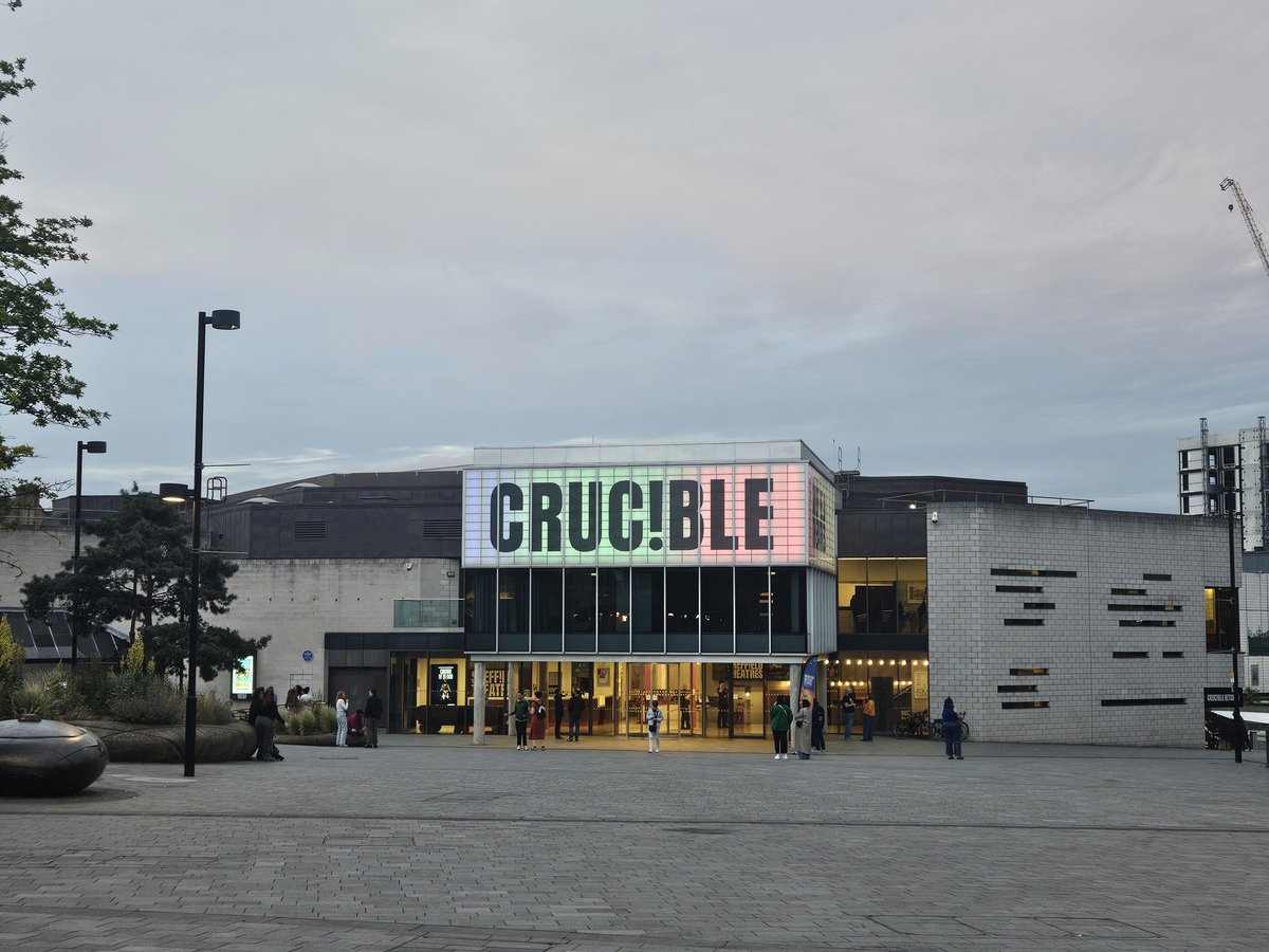 Passing through... <a href="/crucibletheatre/">Crucible Theatre</a>