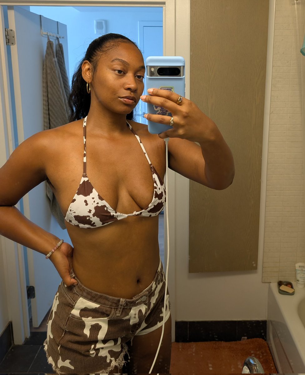 Took my organizing calls in the park dressed in cow print