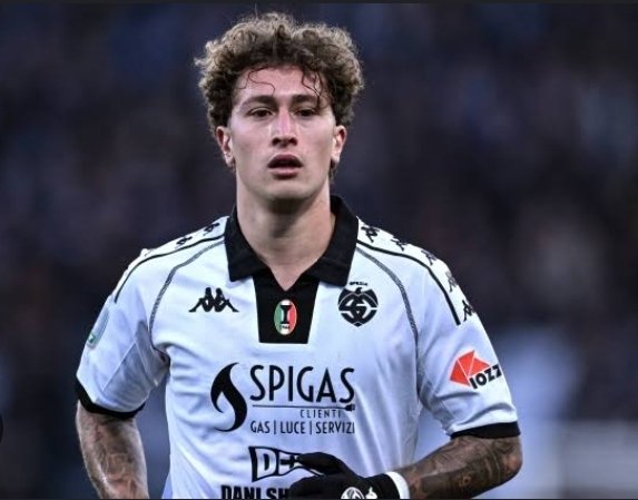 Beşiktaş Salvatore Esposito ile görüşmeleri sıkılaştırdı Beşiktaş acele etmek istemiyor.