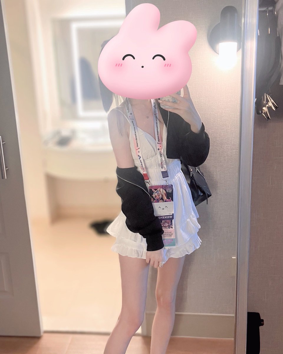 Elia Stellaria 🪿🍌 Goose VTuber tweet media