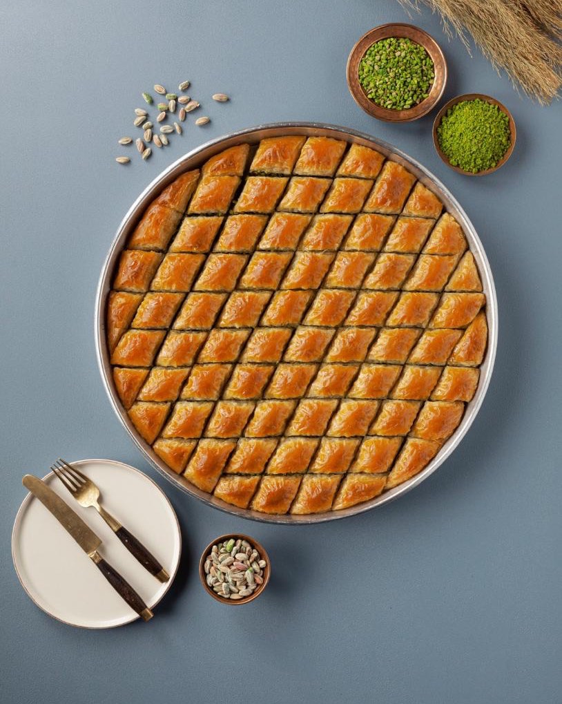 ynihaly's tweet image. İstanbul My Love da Favorim #Episode4 
Çünkü baklava gömüyoruzzz

#Afrasaracoğlu #EnginAkyürek #GoTürkiye 🇹🇷