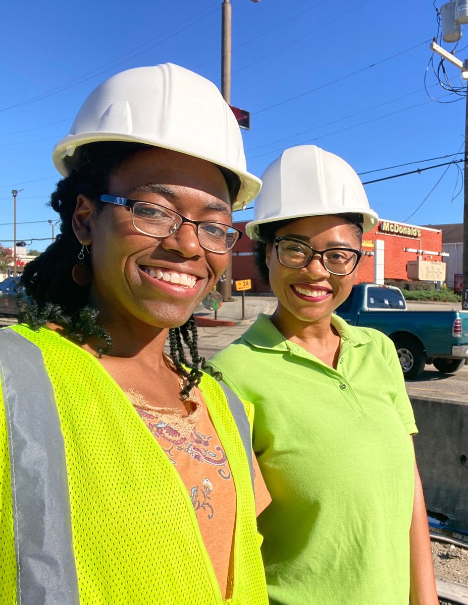SWBNewOrleans's tweet photo. We’re excited to celebrate this #WomenInEngineeringDay!

From managing our infrastructure to helping develop our strategic planning efforts, these women bring the innovation, passion, and commitment that drives our work every day. 💪

Thank you to our women engineers! https://t.co/p34tCOeEop