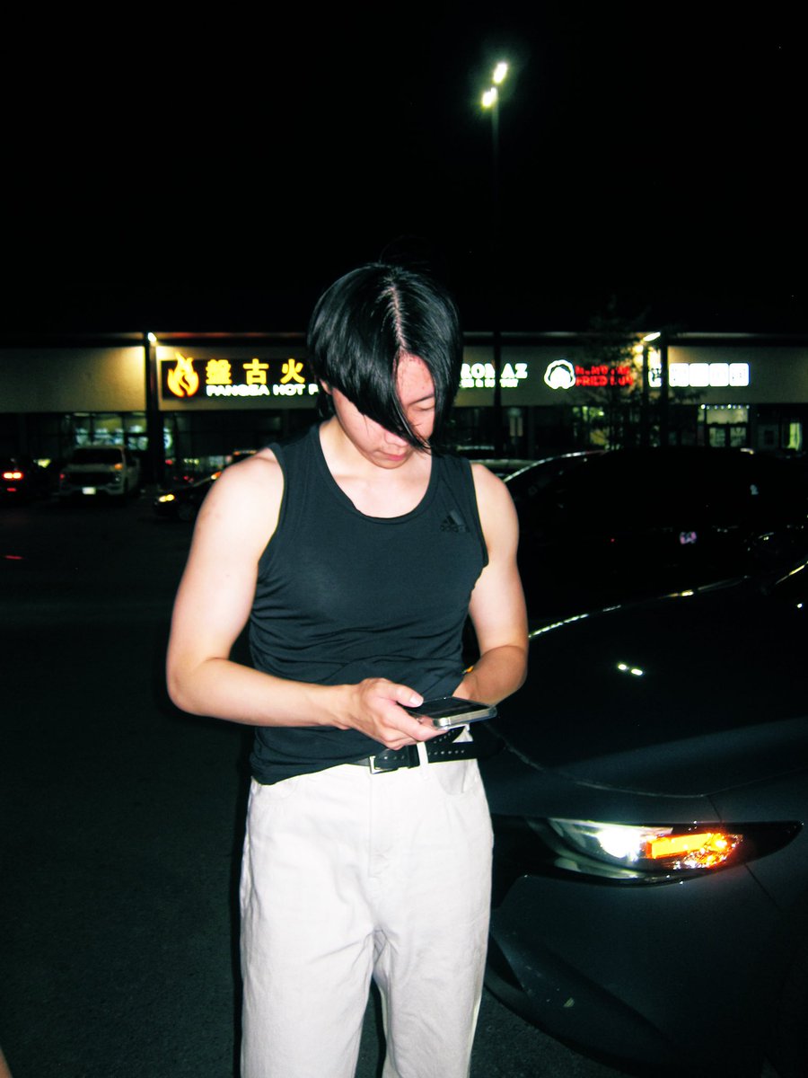 ~ the kid is feeling himself now ~