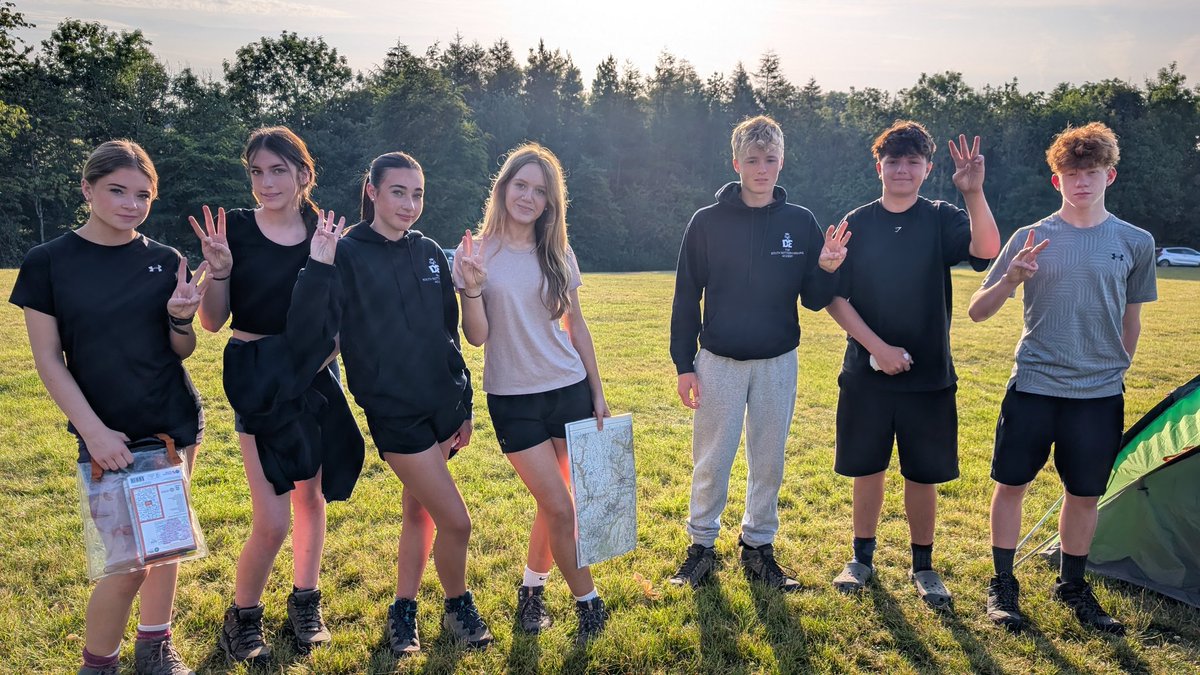 DofESNA's tweet photo. SNA DofE Silver 2025 Peachy Peaches 🍑🩶 @SouthNottsAcdmy @Head_SNA #SNAWay #youthwithoutlimits https://t.co/Ls2tWBMosj