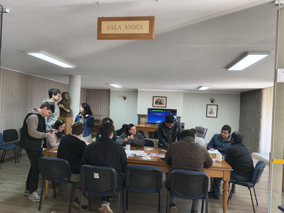 Vera Rubin watch party: <a href="/AstroUchile/">Astronomía UChile</a>.🌌
First images and activities! <a href="/NOIRLabAstro/">NOIRLab</a> <a href="/NOIRLabAstroES/">NOIRLab en Español</a> <a href="/VRubinObs/">NSF-DOE Rubin Observatory</a>