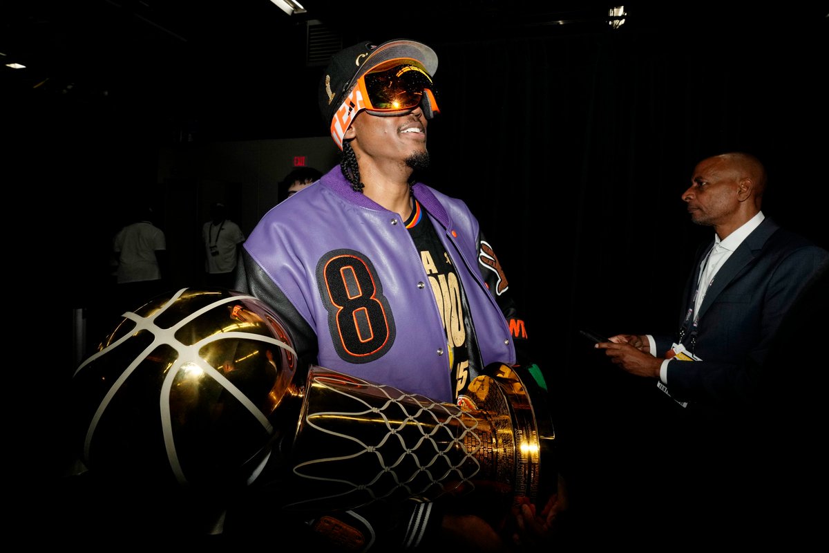 Underdog's tweet image. Who's the best ever second-option on a championship winning team? 👀