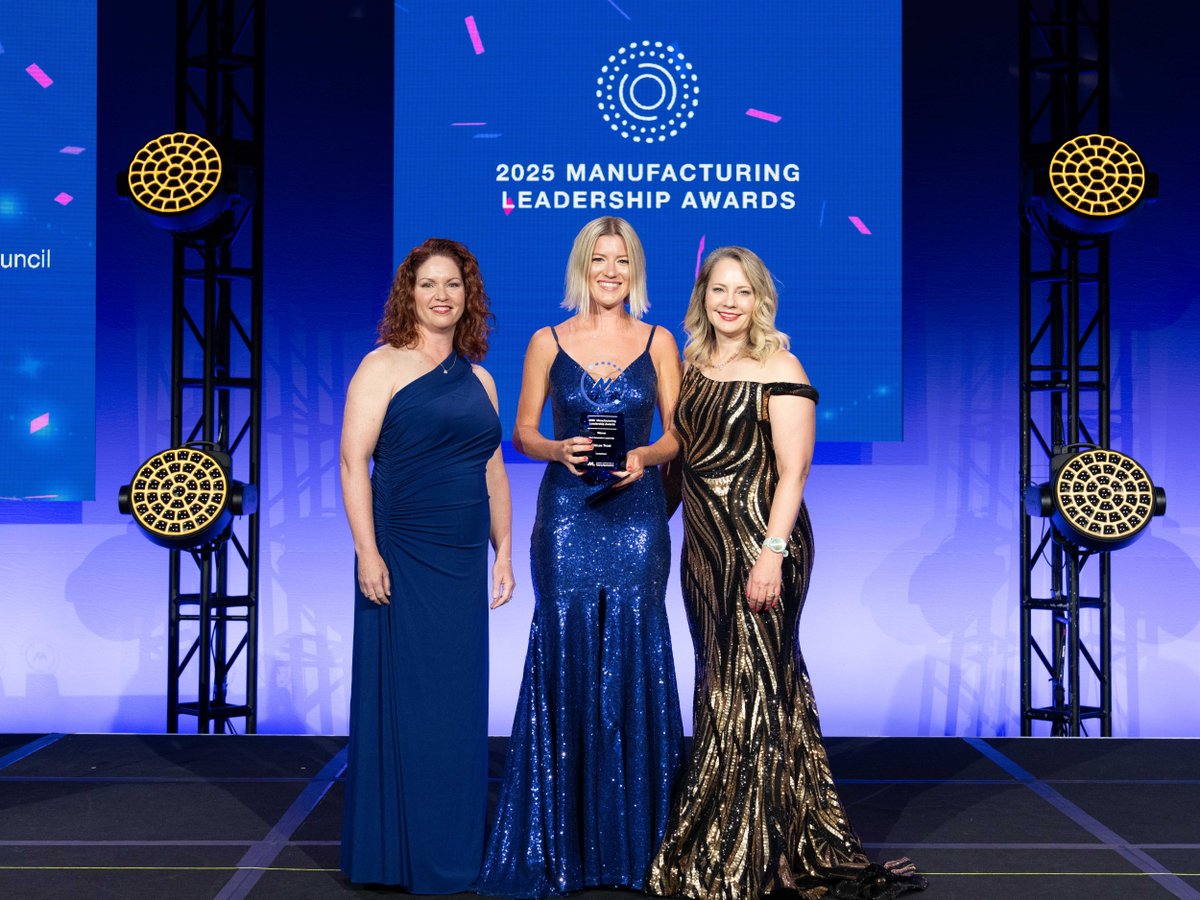 ML Council (@mfgexecutive) on Twitter photo This year’s Next-Generation Leadership Category at the #MLAwards goes to CisLee Trost from @certainteed. Congratulations!
Thank you to <a href="/NTTDATA/">NTT DATA (Official)</a> for sponsoring the Next-Generation Leadership Award. See the rest of this year’s winners: manufacturingleadershipcouncil.com/leadership-awa… This year’s Next-Generation Leadership Category at the #MLAwards goes to CisLee Trost from @certainteed. Congratulations!
Thank you to <a href="/NTTDATA/">NTT DATA (Official)</a> for sponsoring the Next-Generation Leadership Award. See the rest of this year’s winners: manufacturingleadershipcouncil.com/leadership-awa…