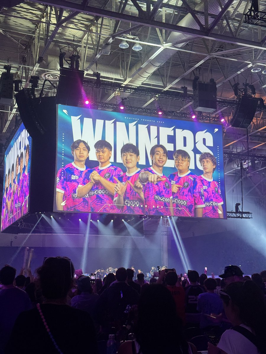 TOBLAR0NE's tweet image. Thank you #VCTMastersToronto for having us. It was so cool to share our new map on stream and watch the games!! Vibes were immaculate 👊