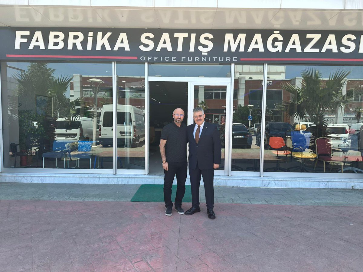 Kutsal topraklardan döndükten sonra bizleri ziyaretleriyle mutlu eden TBMM Güvenlik ve İtihbarat Komisyonu Başkanı, kıymetli milletvekilimiz Veysel Tipioğlu’na teşekkür ediyorum. Allah razı olsun, gönül birlikteliğimiz daim olsun.
