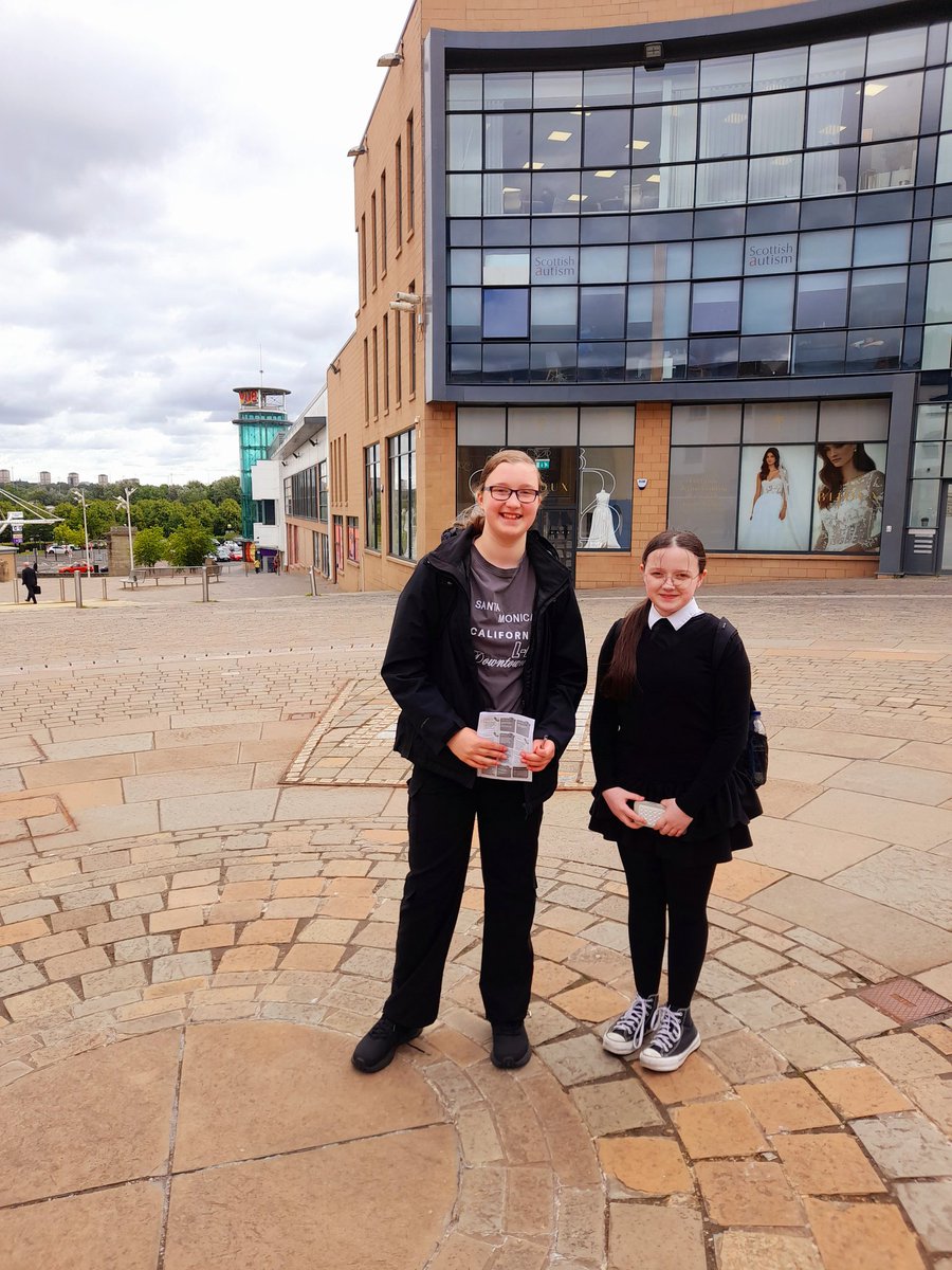 Hamilton Grammar English & Media tweet media