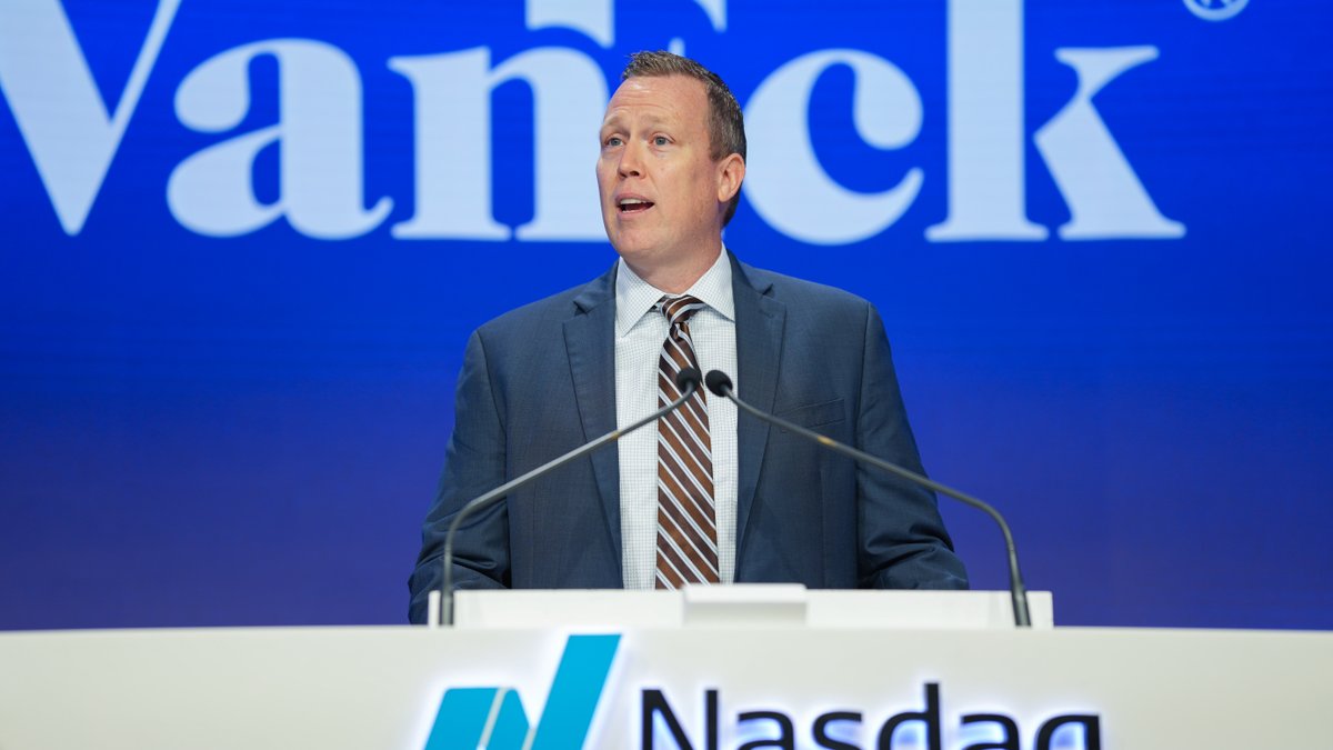 🌐 Access unlocked.

⚡ <a href="/vaneck_us/">VanEck</a> is ringing the <a href="/NasdaqExchange/">Nasdaq Exchange</a> Opening Bell alongside Web3 leaders—bridging crypto, tech, and finance.

🔔 Here’s to shaping the future of investing!