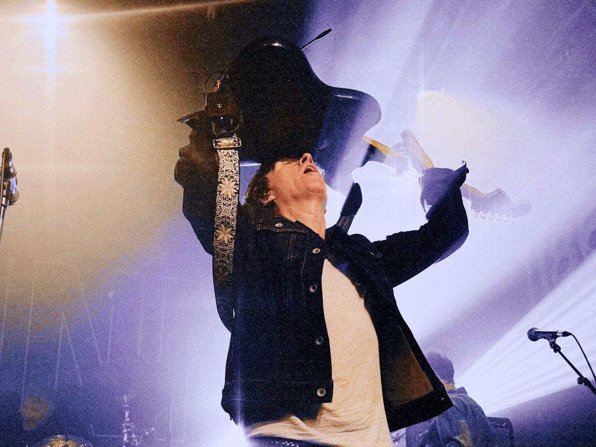 saydemesne's tweet image. What unfolded at @Johnny_Marr’s show in Southampton wasn’t just a concert, it was a celebration of a legacy still in motion: deadgoodmusic.blog/live-johnny-ma…