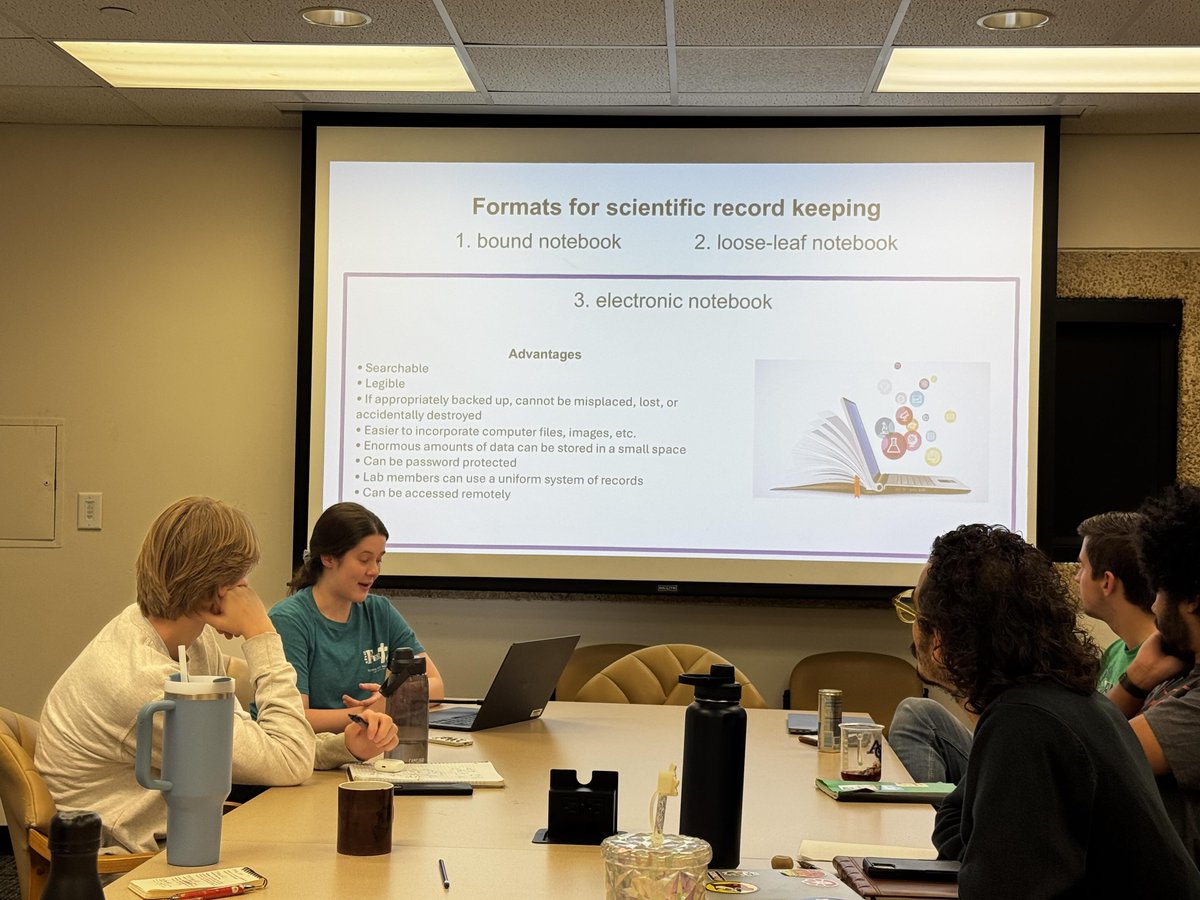 TambarLab's tweet image. Grad student Tiffany Brisco @Tiffany05Brisco gave a great talk at group meeting on good habits for Scientific Record Keeping. @UTSWGradSchool @UTSWScience @UTSWMedCenter