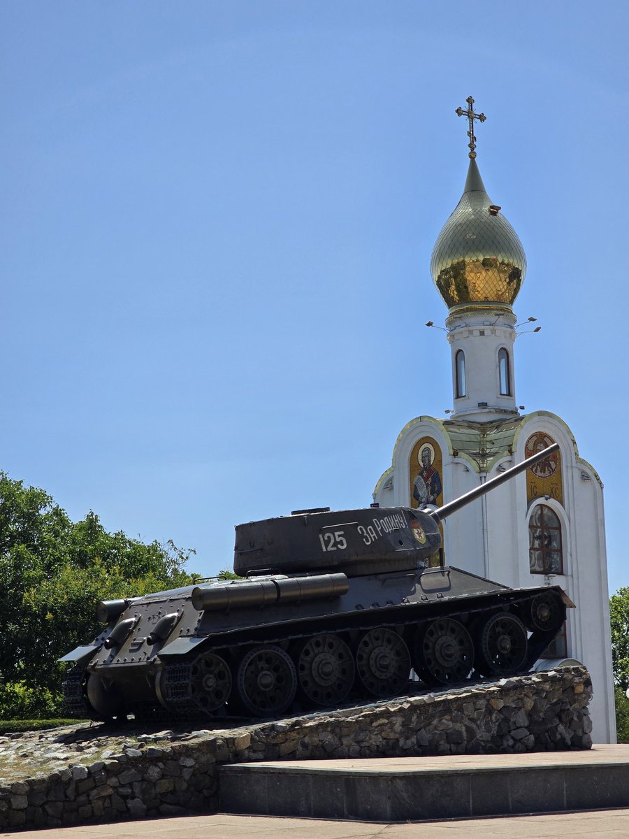 Adam (@adam_seeley) on Twitter photo Chisinau, Cricova, Tiraspol 
Brilliant 3 days away 🇲🇩 Chisinau, Cricova, Tiraspol 
Brilliant 3 days away 🇲🇩