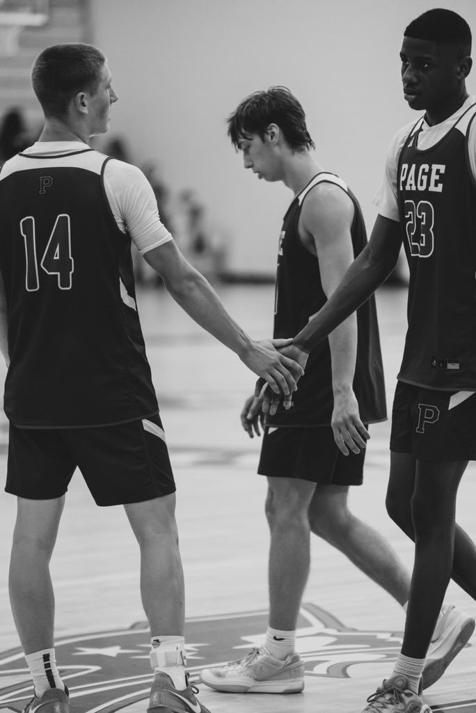 TheDrewRempel's tweet image. π
@BCATHOOPS @wcsPHShoops @CoachJ_Street @michaelmcnutt0 @TNUNITEDHOOPS