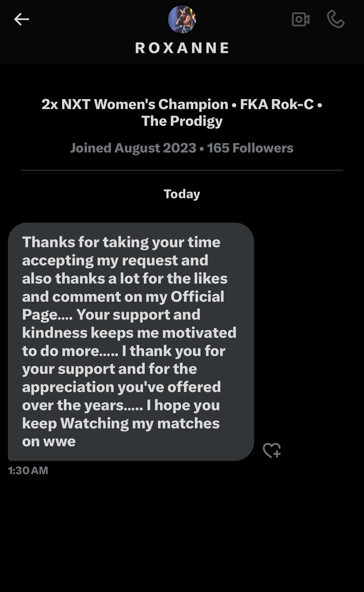 Everyone….everyone…..STOP WHAT YOU’RE DONG AND BE JEALOUS…I got a message from “Roxanne” at 1 AM this morning